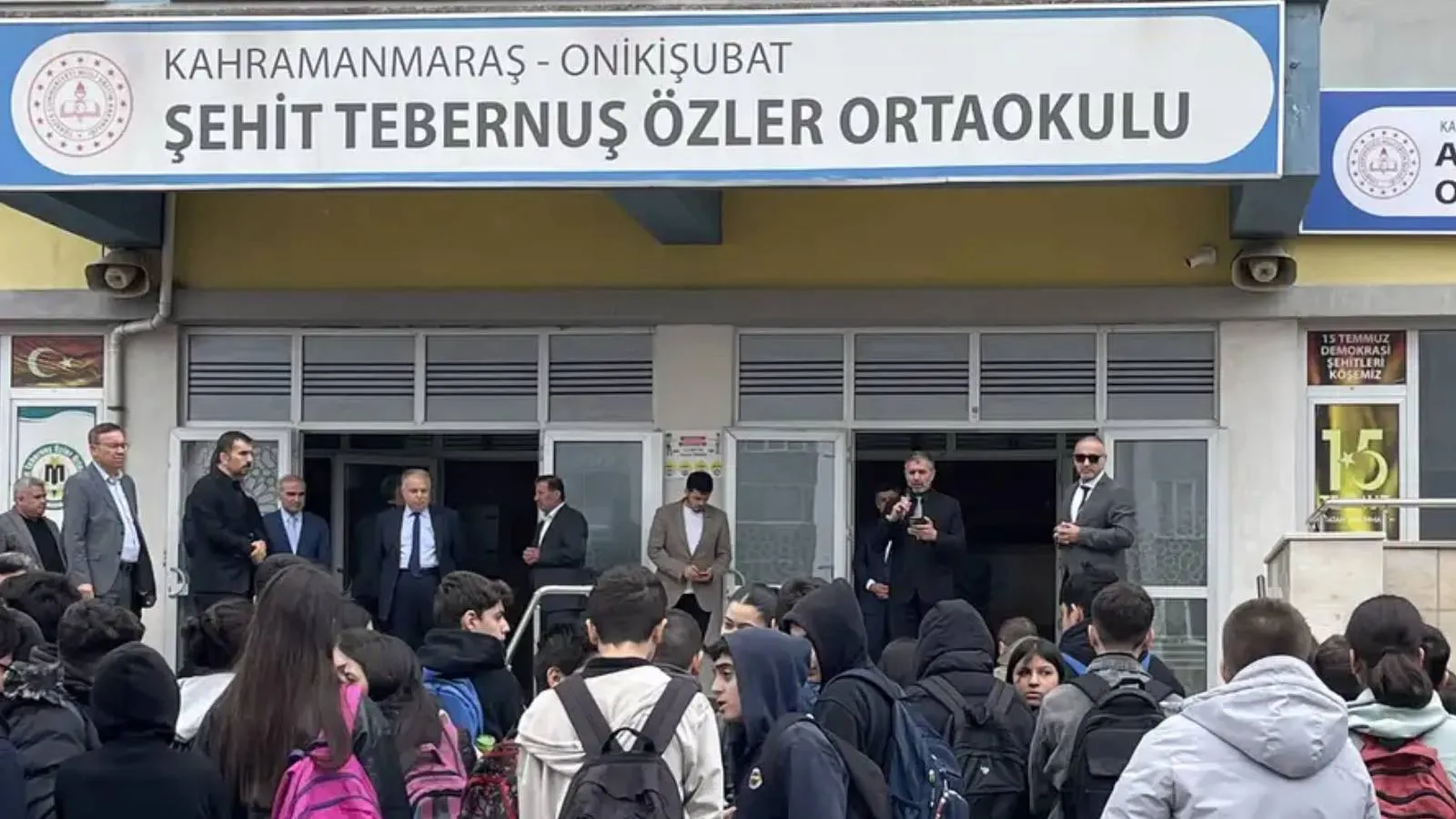 Ahmet Okula Döndü: Katliamın Ardından İlk Ders
