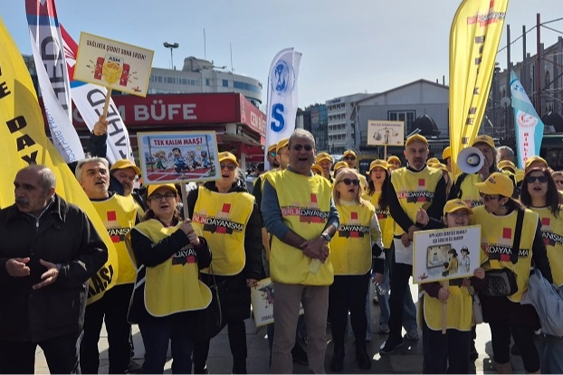 Aile Hekimleri Kadıköy’de Yönetmeliğe İtiraz Etti