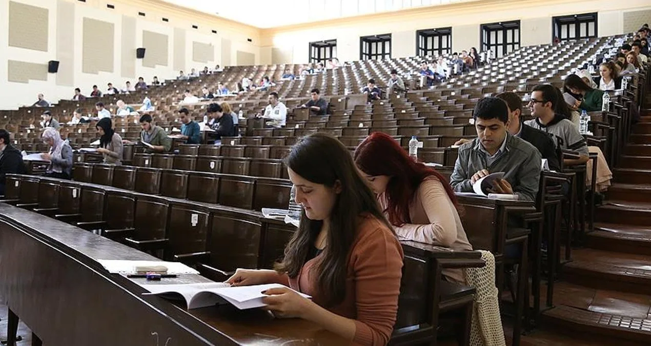 Akademik Kriz: Sahtecilik ve Düşük Ücretler!
