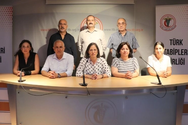 Akademik Özgürlük Tehdidi: TTB ve Eğitim Sen Tepkili