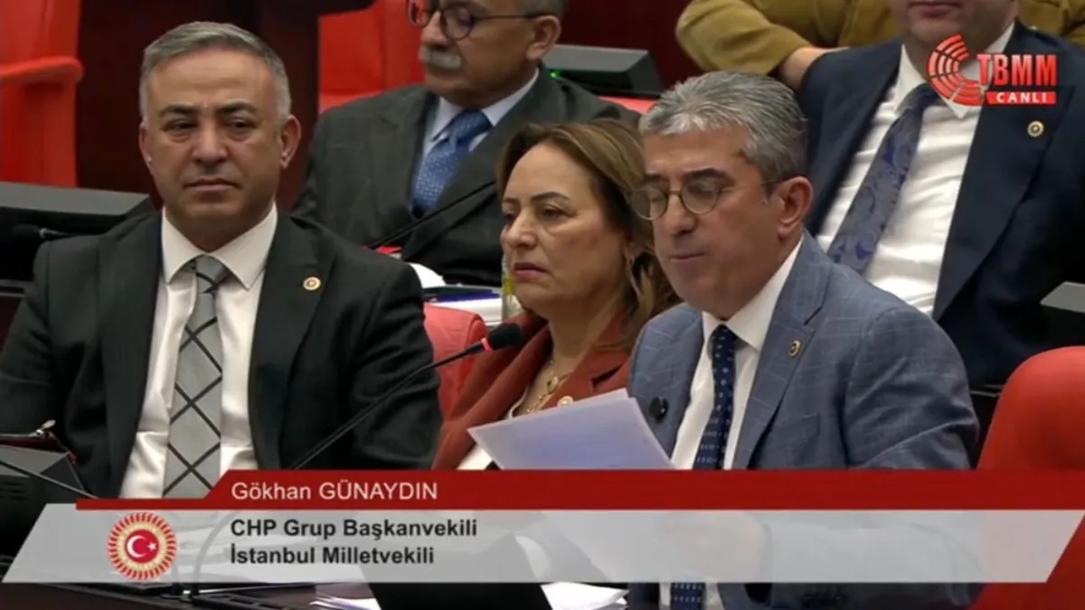 Akbaşoğlu’nun Yanıtı CHP’yi Çıldırttı!