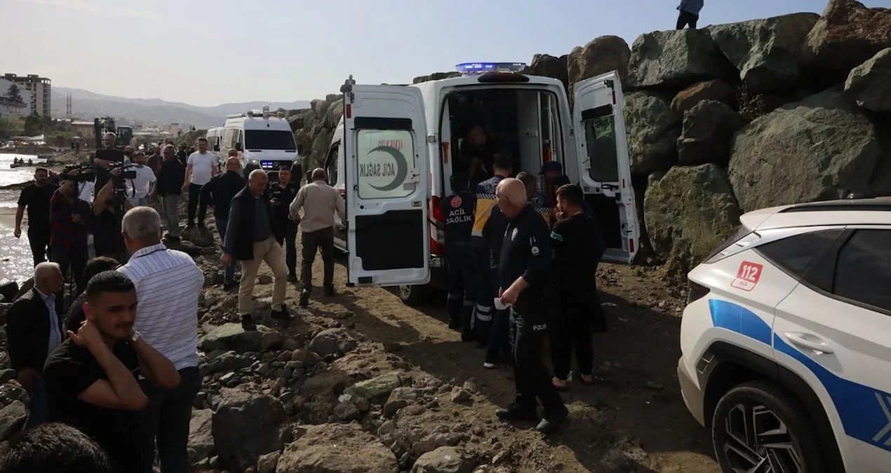 “Akçaabat’ta Boğulma Faciası: İki Genç Hayatını Kaybetti”