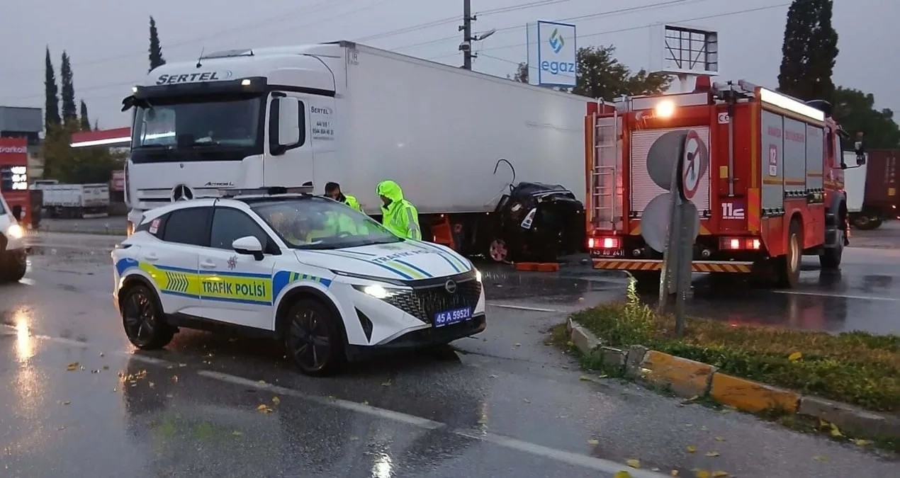 Akhisar’da Feci Kaza: Başkan Çiftinin Ölümü