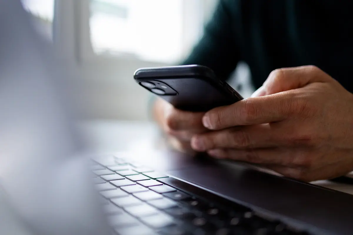 Akıllı telefonlarda eskiye dönüş başlıyor! Yıllar önceki özellikler geri geliyor 2