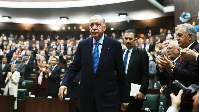 AKP’de İstifalar: Yeni İl Başkanları Belirleniyor