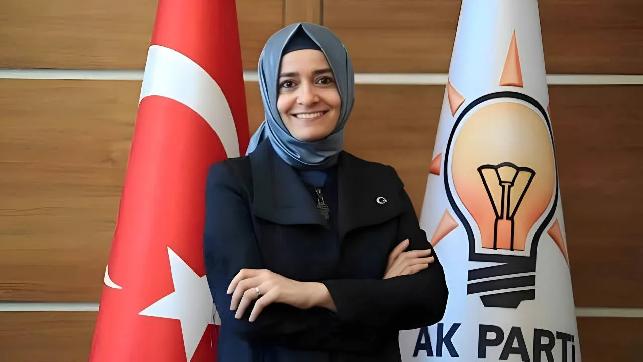 AKP’den Fatma Betül Sayan Kaya’nın İstifasına Yanıt