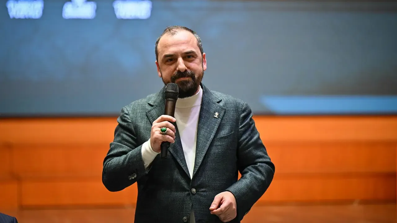 AKP’den Medya Buluşması: Anketlerdeki Sonuçlar!