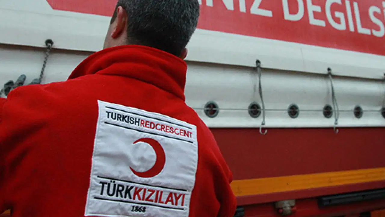 AKP’den Türk Kızılay’ı için yeni kanun teklifi!