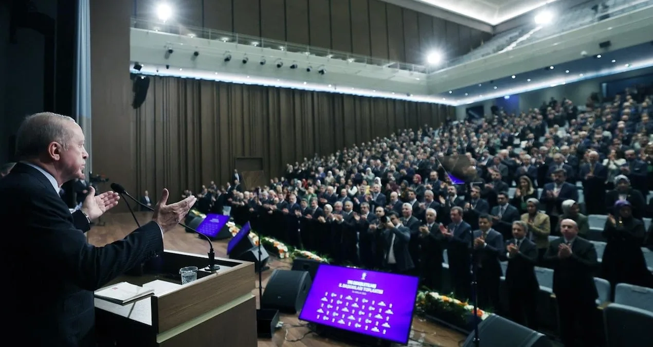 AKP’den Yeni Medya Stratejisi: Vekiller Ekranda!