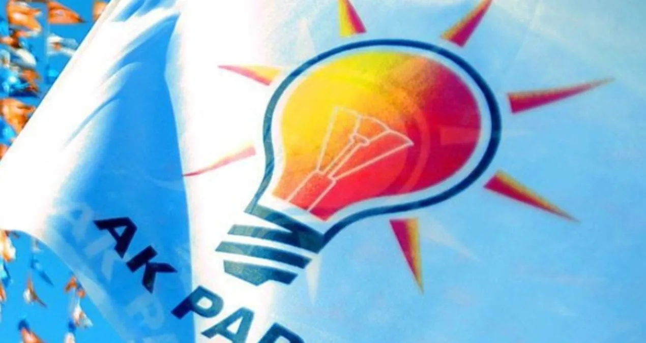 AKP Kulislerinde Teşkilat Krizi Tartışması