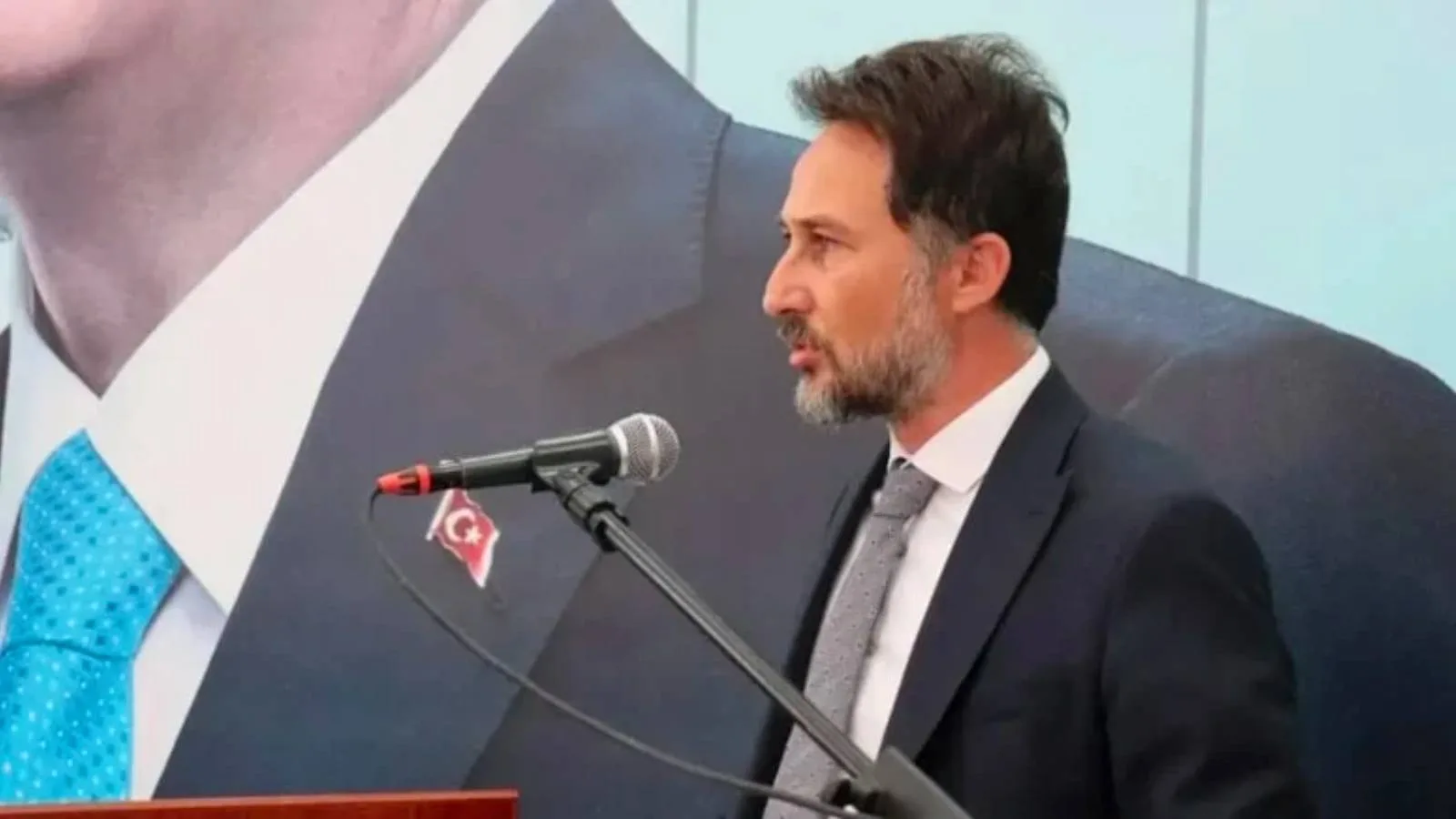 AKP’li Başkan Şok İstifasını Açıkladı!