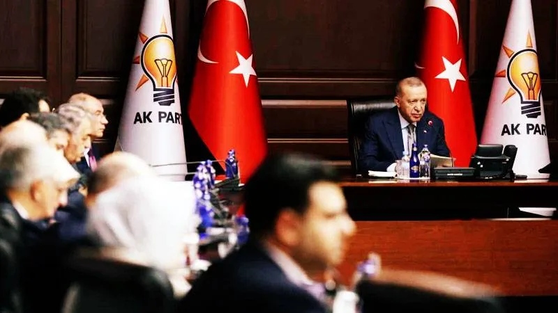 AKP MKYK’da Lüks Arabalarla Sabır Dilemesine Son!