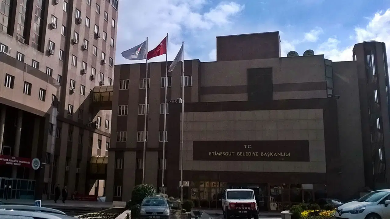 AKP’Siz Seçim: YENİ Parti ve CHP Kapışacak!