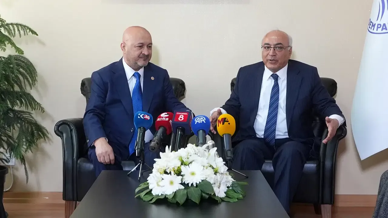 AKP ve DEM Parti’den Bayramda Barış Mesajı