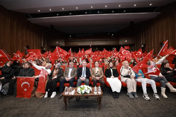 Akran Zorbalığına Dikkat! Sevgiyle Yetiştiriniz