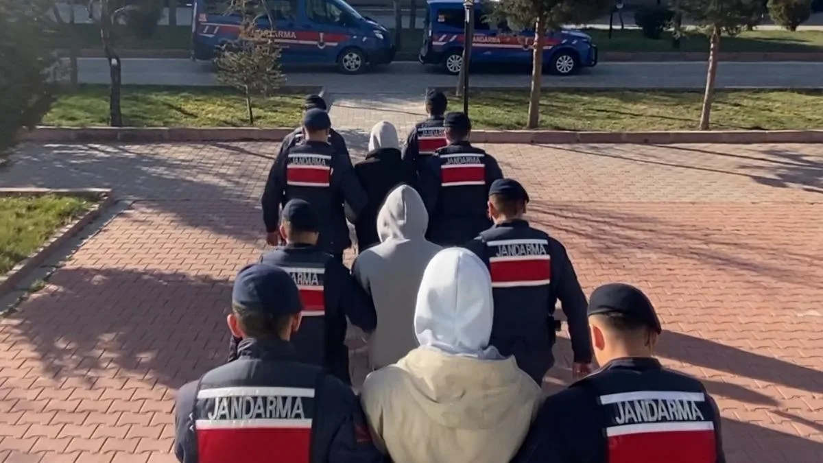 Aksaray’da Uyuşturucu Operasyonu: 3 Tutuklama!