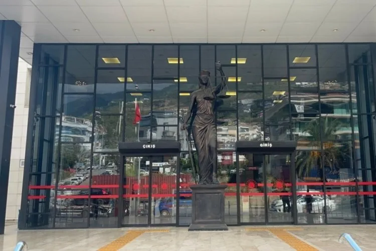 Alanya’da Cinayet: İki Şüpheli Tutuklandı!