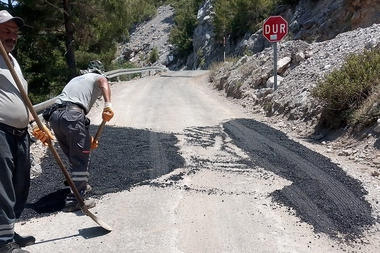 Alanya’nın Kırsal Yollarında Yaz Bakım Seferberliği
