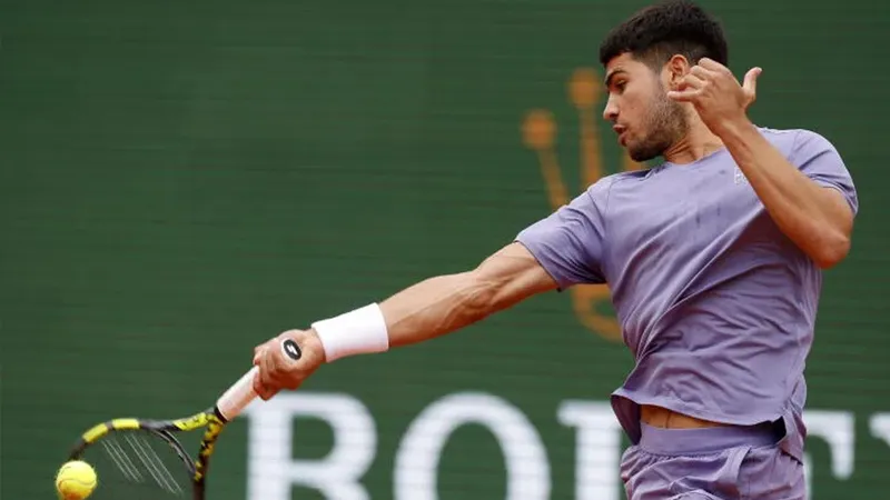 Alcaraz, Roland Garros’tan Sakatlık Nedeniyle Çekildi
