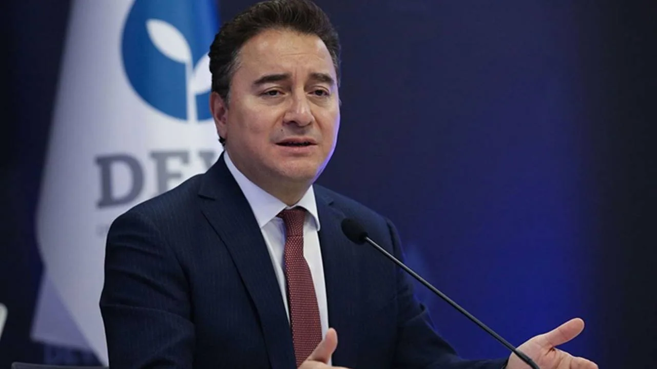 Ali Babacan Adaylık İddialarını Yalanlamadı!