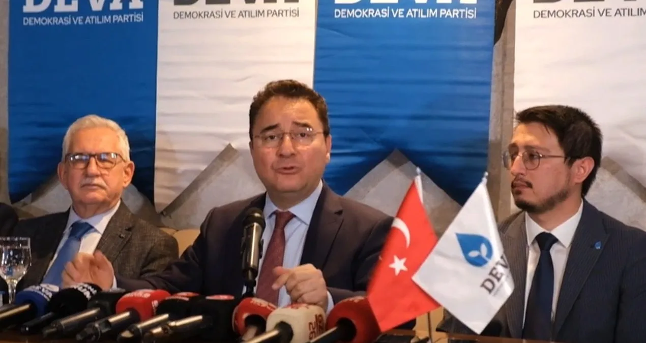 Ali Babacan’dan ‘Üçüncü Yol’ Vizyonu ve Ekonomi