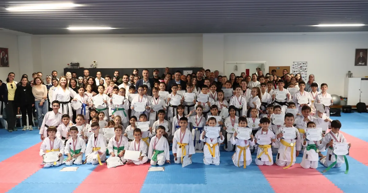 Aliağa’da 75 Sporcu Yeni Kuşak Heyecanında!