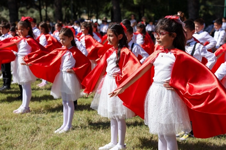 Aliağa’da Eğitim Yılı Coşkuyla Başladı!