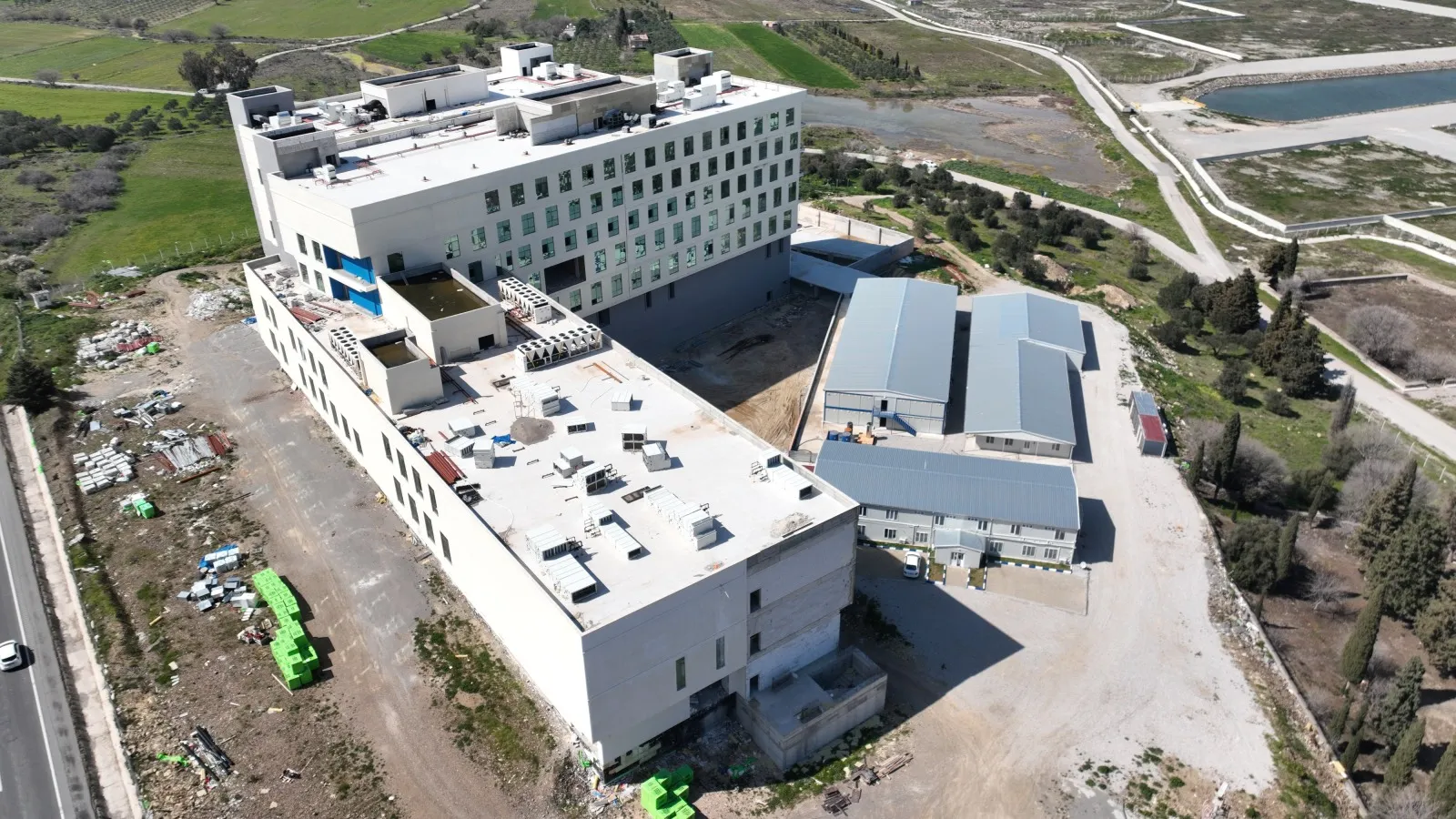 Aliağa Hastanesi: 7 Yılda Bitmeyen İnşaat