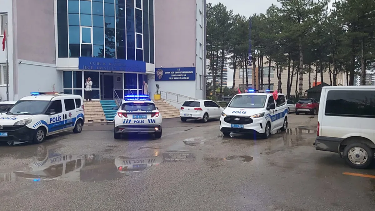 Alkolle Karışık Kavga: 4 Yaralı, 2 Tutuklu!