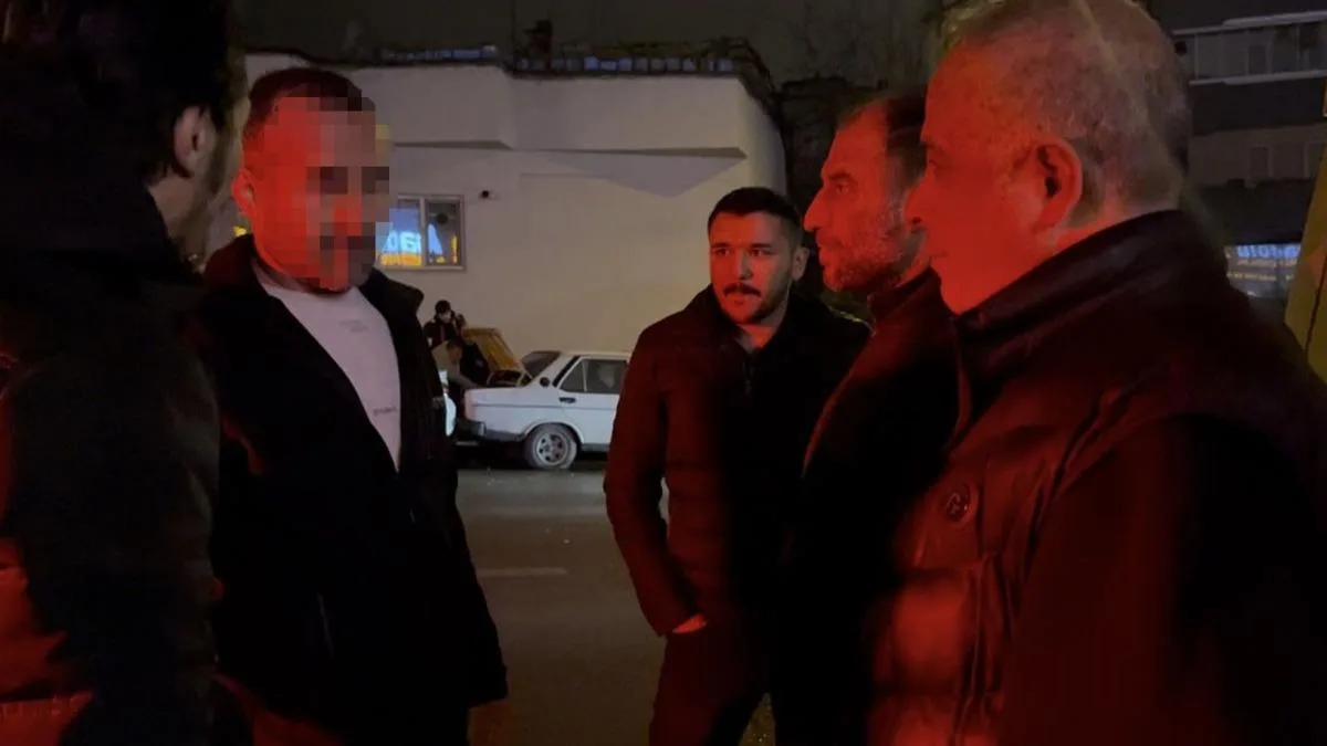Alkollü Sürücü, Park Halindeki Araçlara Çarptı!