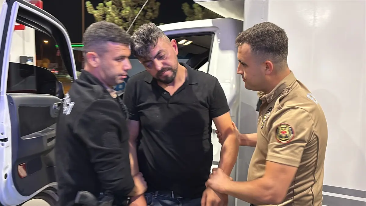 Aksaray da bir garip olay... Benzin aldı sonra sızdı: Uyandığında ceza yağmıştı! 13