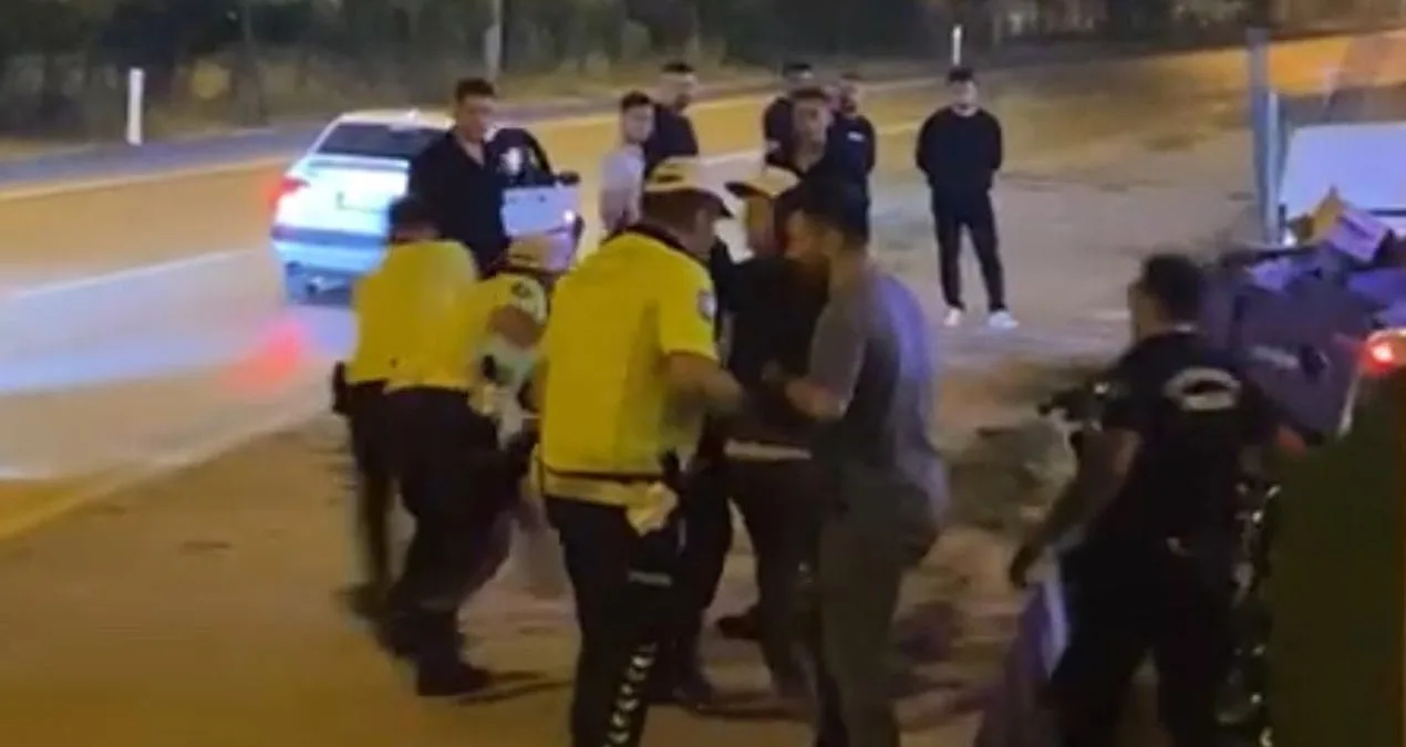 Alkolü fazla kaçırdılar, polise direndiler!