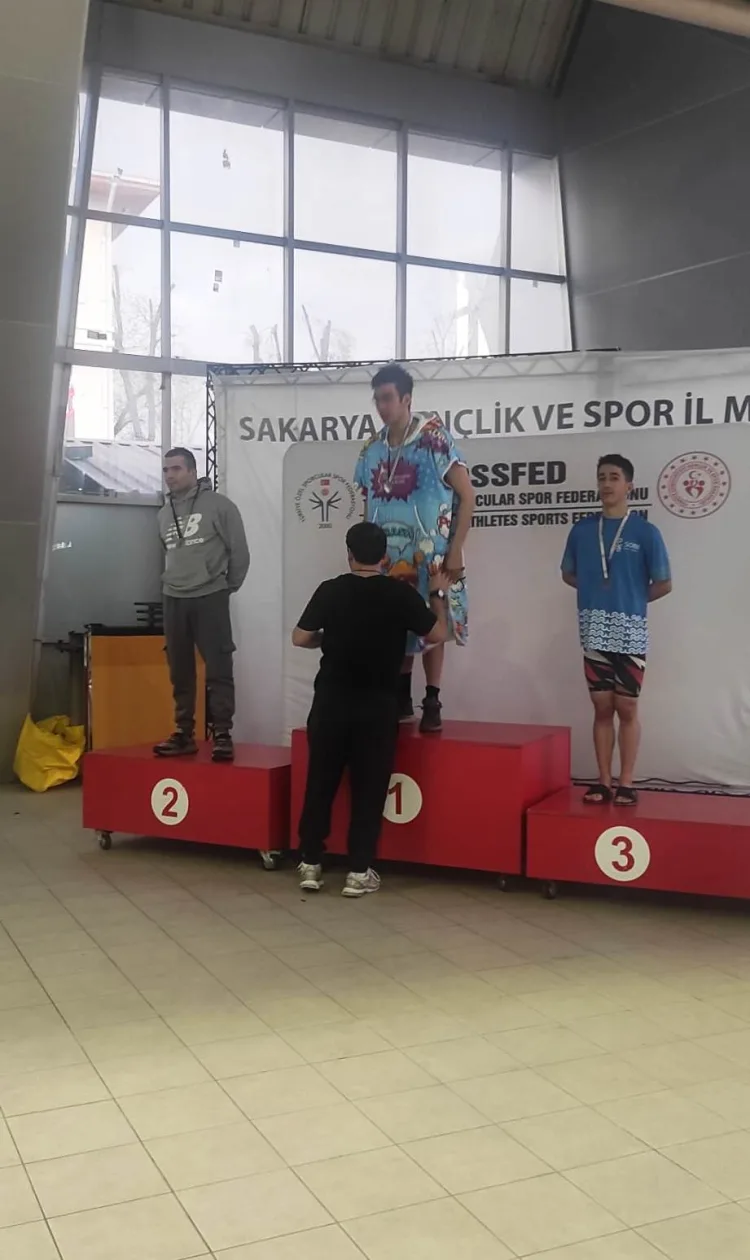 Alper Akgül, 5 Madalya ile Paralimpik Yolda!