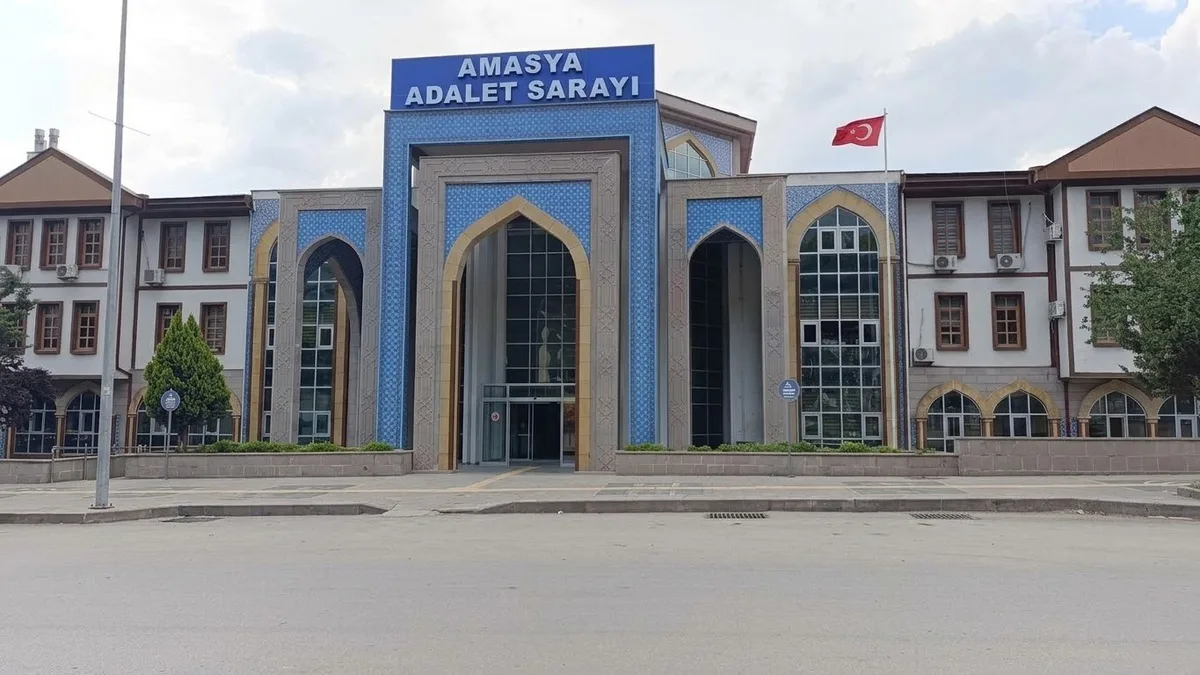 Amasya’da Kurusıkı Tabancalı Tehdit Skandalı
