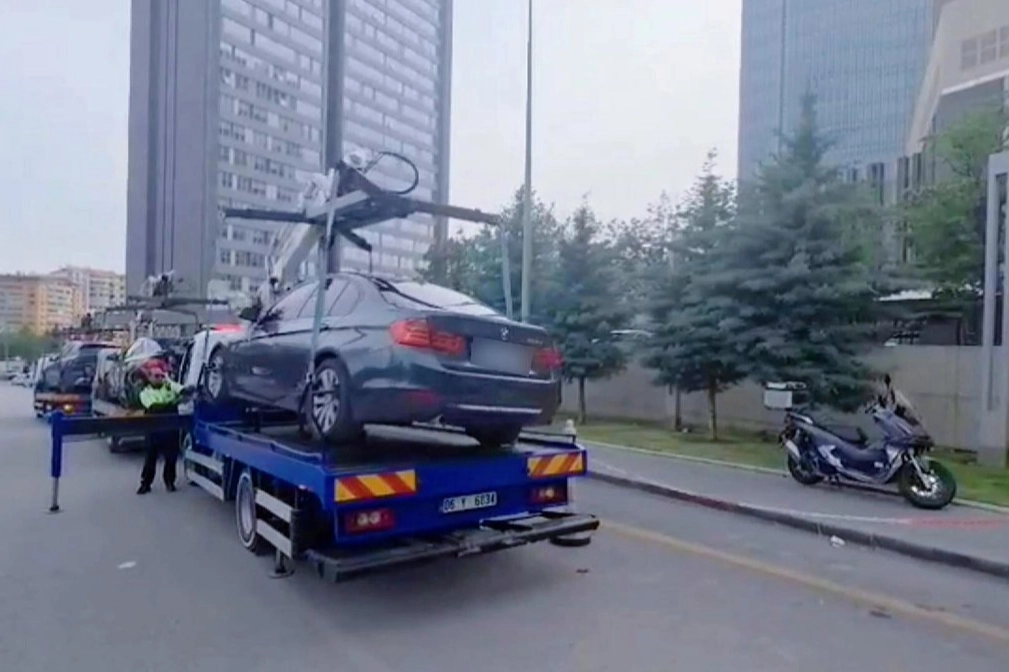 Ambulansa Yol Vermeyen Düğün Konvoyuna 49 Bin TL Ceza!