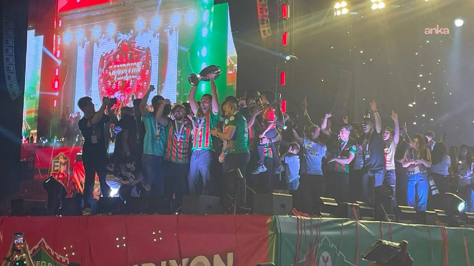 Amedspor Tarih Yazdı: Süper Lig’e Yükseldi!