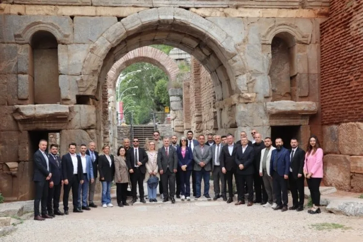 Anahtar Parti İznik’te Hızla Büyüyor!