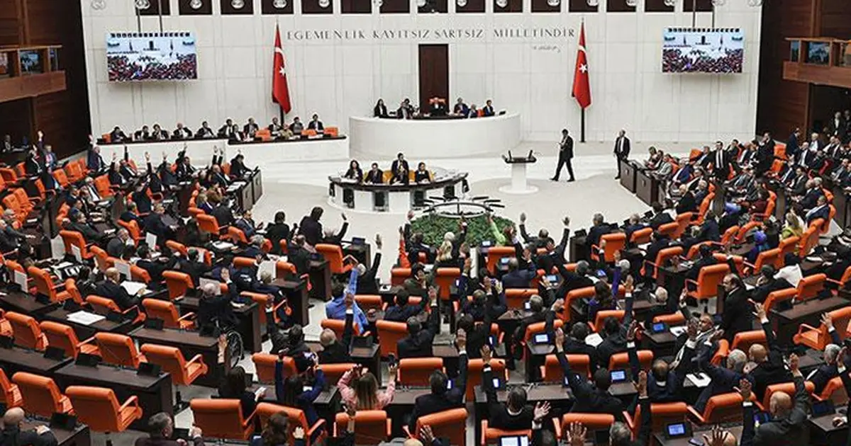 Anayasa Değişikliği İçin Tarihi Adım!