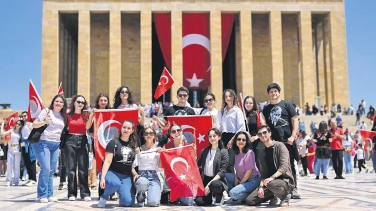 Anıtkabir’de 19 Mayıs Coşkusu!
