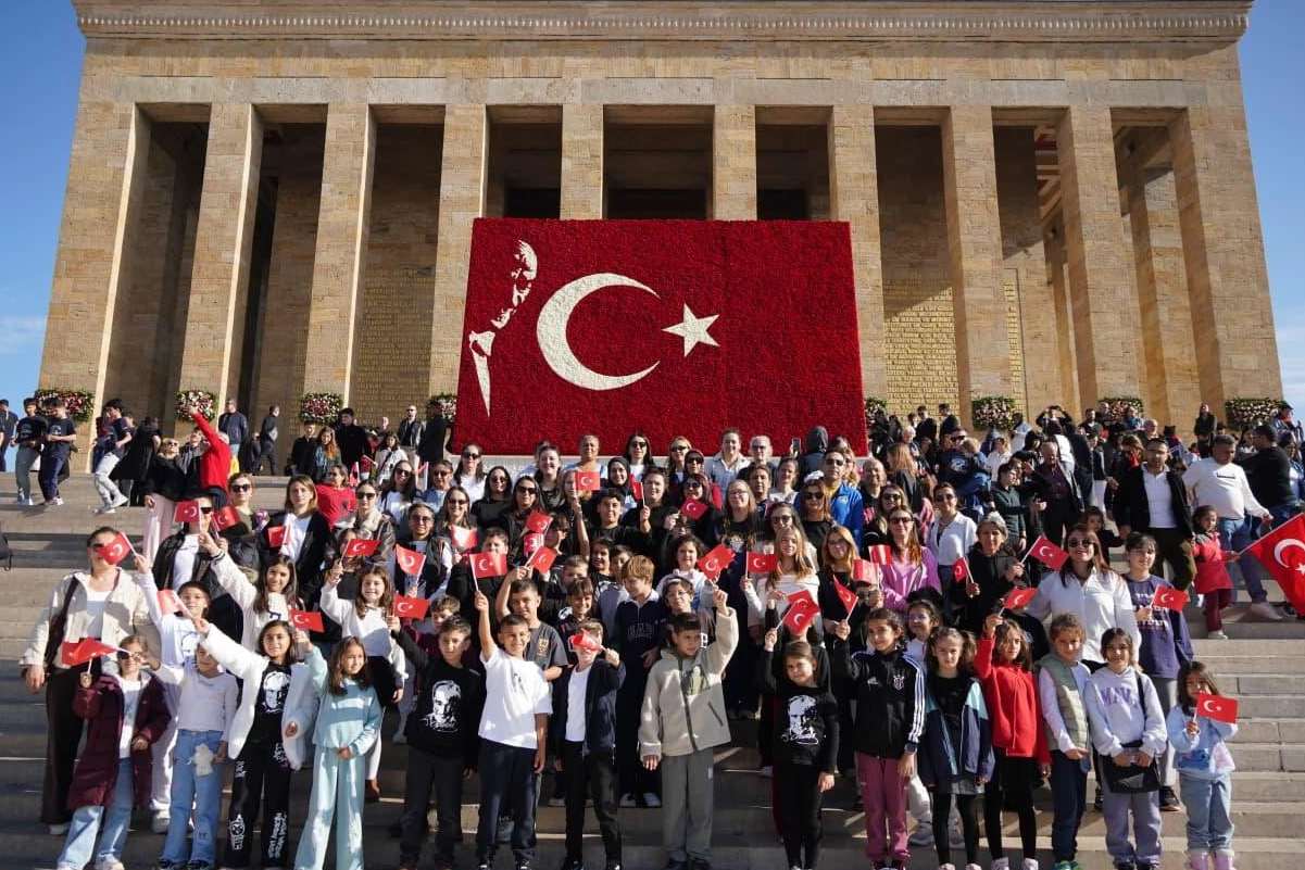 Anıtkabir’i 1.2 Milyon Kişi Ziyaret Etti!
