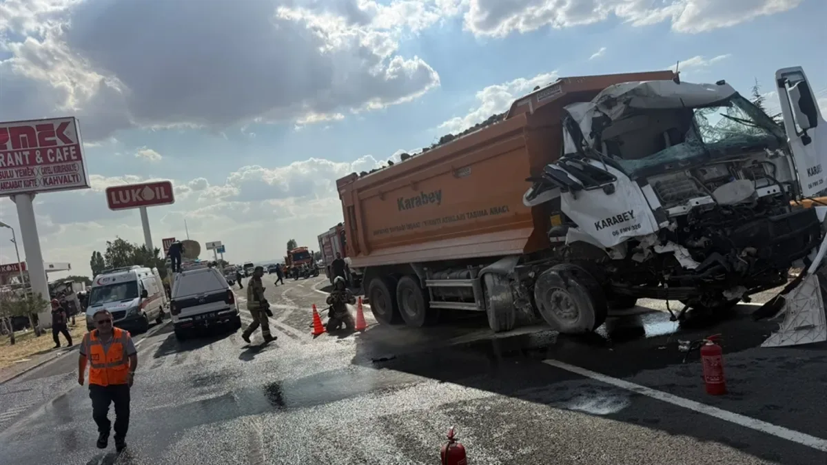 Ankara’da Feci Kaza: 1 Ölü, 16 Yaralı!