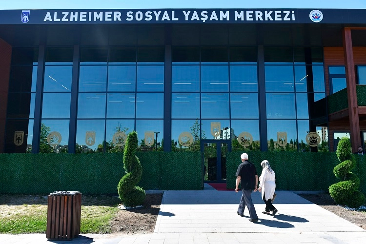 Ankara’da İkinci Alzheimer Yaşam Merkezi Açıldı!