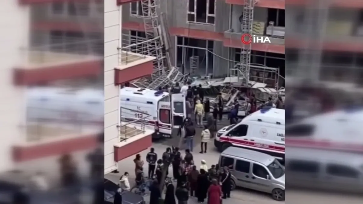 Ankara’da İskeleden Düşen 3 İşçi Yaralandı!