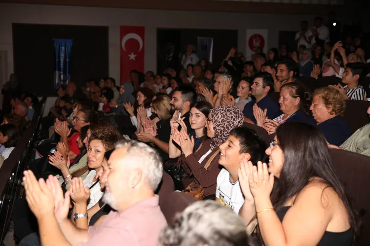 Ankara’da ‘Japon Kuklası’ Tiyatroseverlerle Buluştu