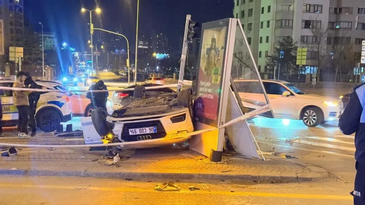 Ankara’da Kaza: Otomobil Motosiklete Çarptı!