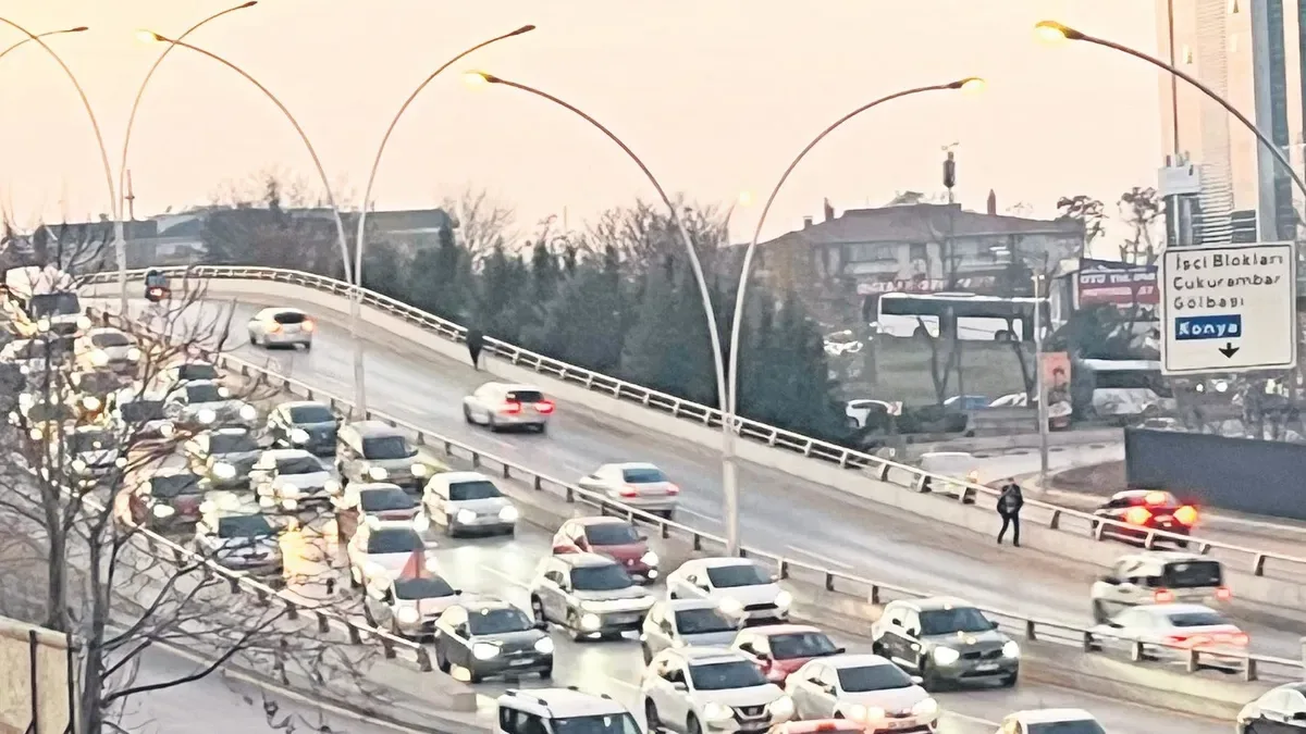 Ankara’da Trafik Çilesi İsyana Dönüşüyor!