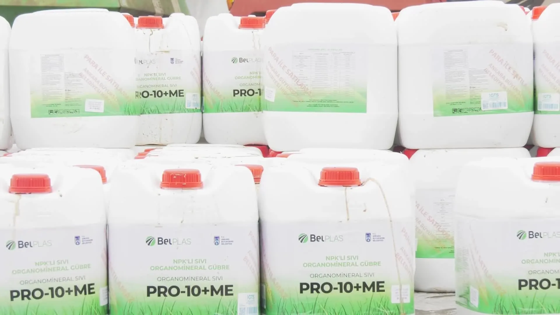 Ankara’dan Üreticiye 177 Bin Litre Sıvı Gübre Desteği