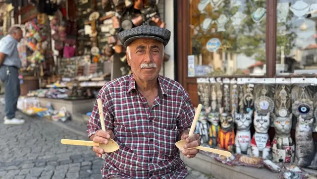 İzlanda Başbakanı'na Ankara'da kaşık oyunu performansını sergileyen adam konuştu: