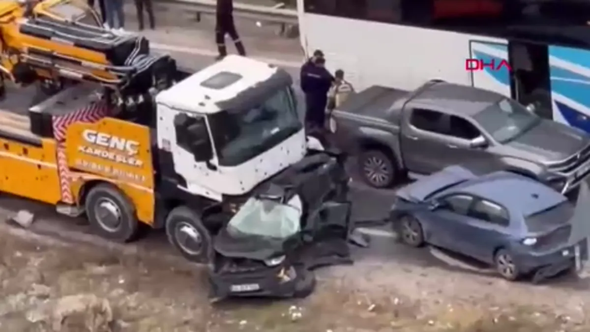 Ankara-Kırıkkale Yolunda Feci Kaza: 5 Yaralı!