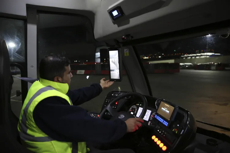 Ankara’ya Yeni Nesil Metrobüsler Geliyor!